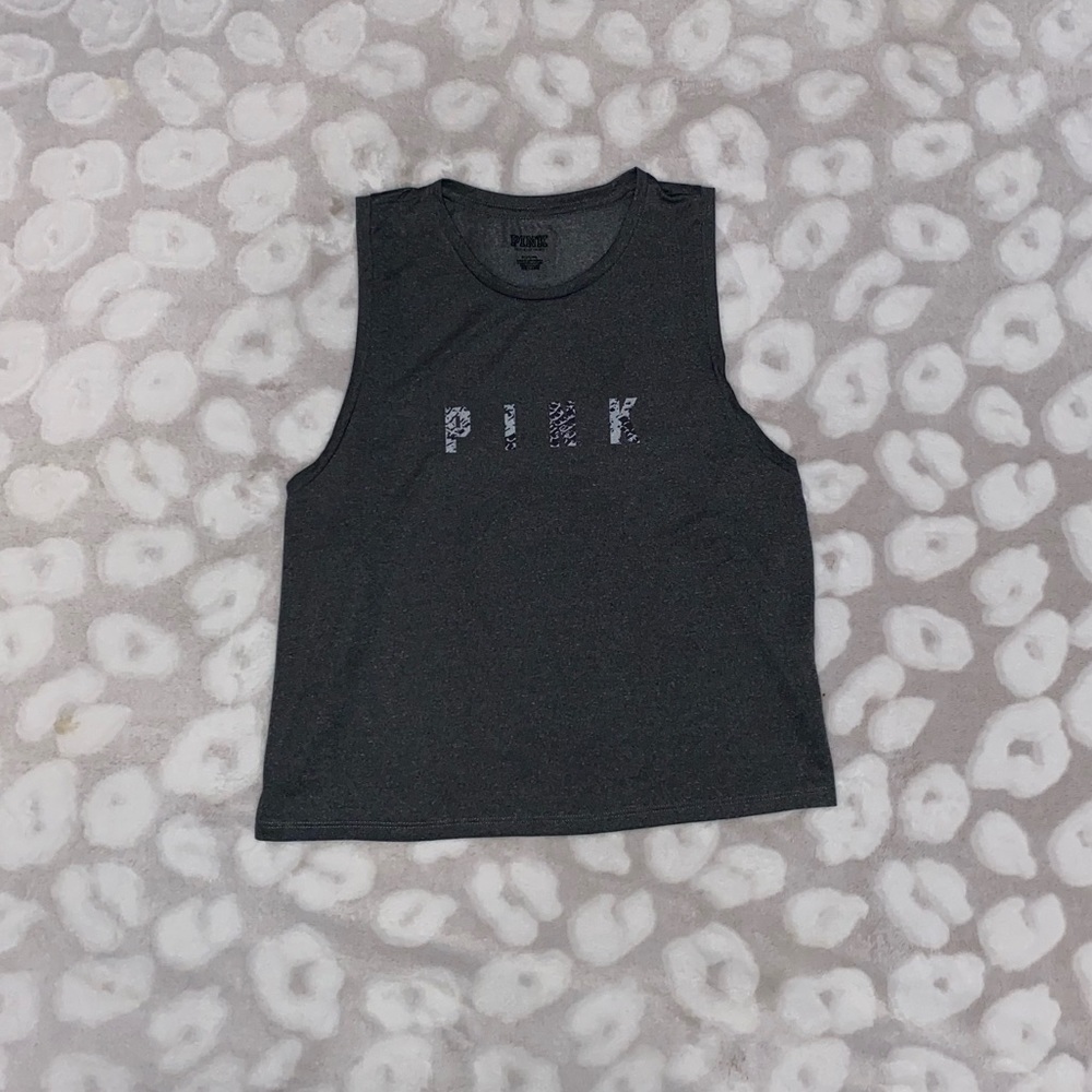 PINK Victoria’s Secret Gray Cropped Muscle Top in Size Medium